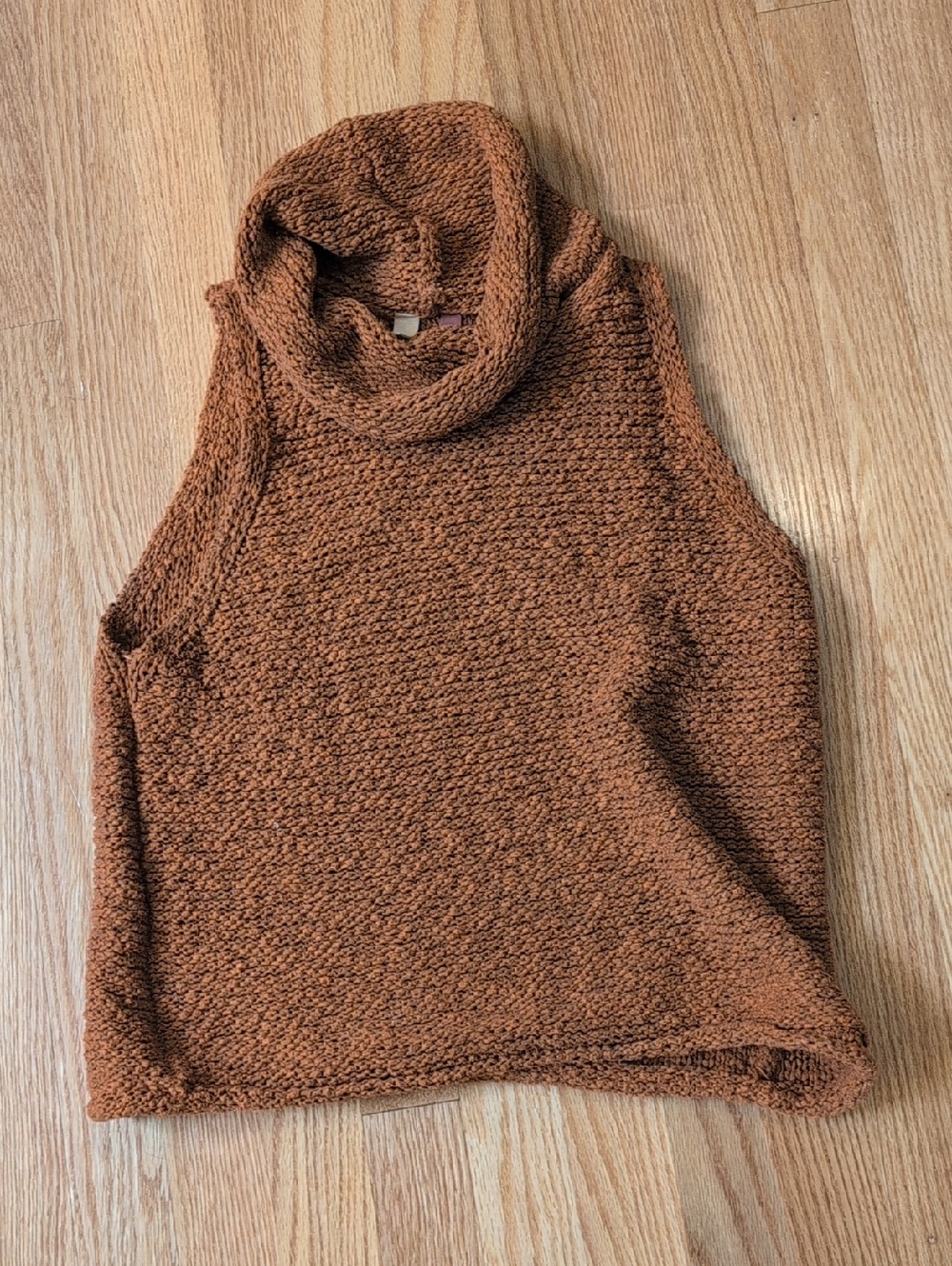 Pilcro Cowl Neck Sleeveless Sweater Size M